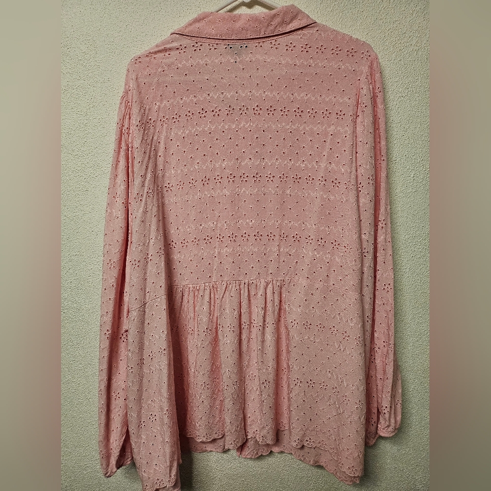 Torrid blouse - Picture 4 of 4